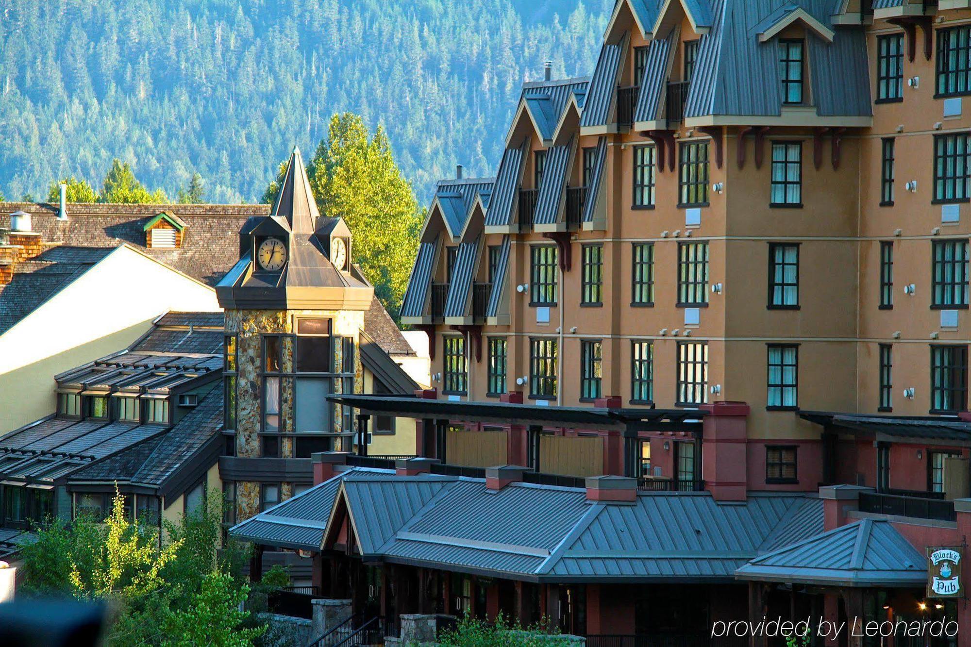 Clock Tower Resort Whistler Extérieur photo